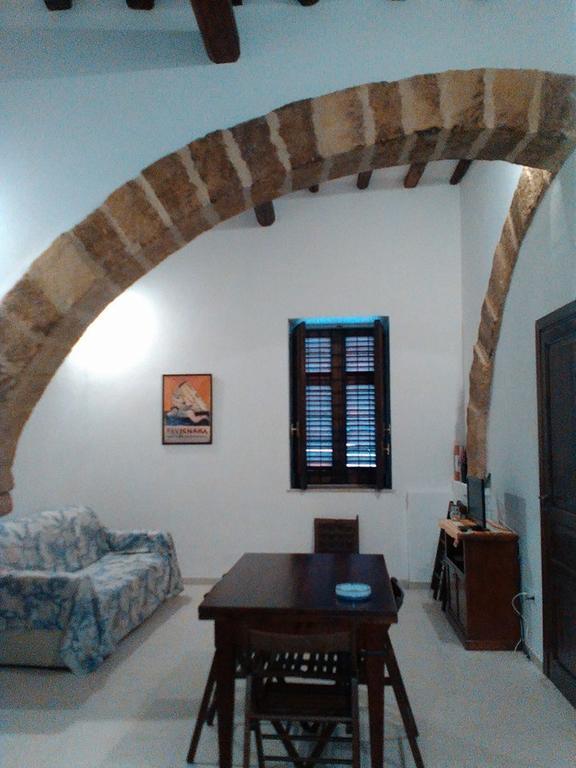 Residence Marsala Antica Стая снимка